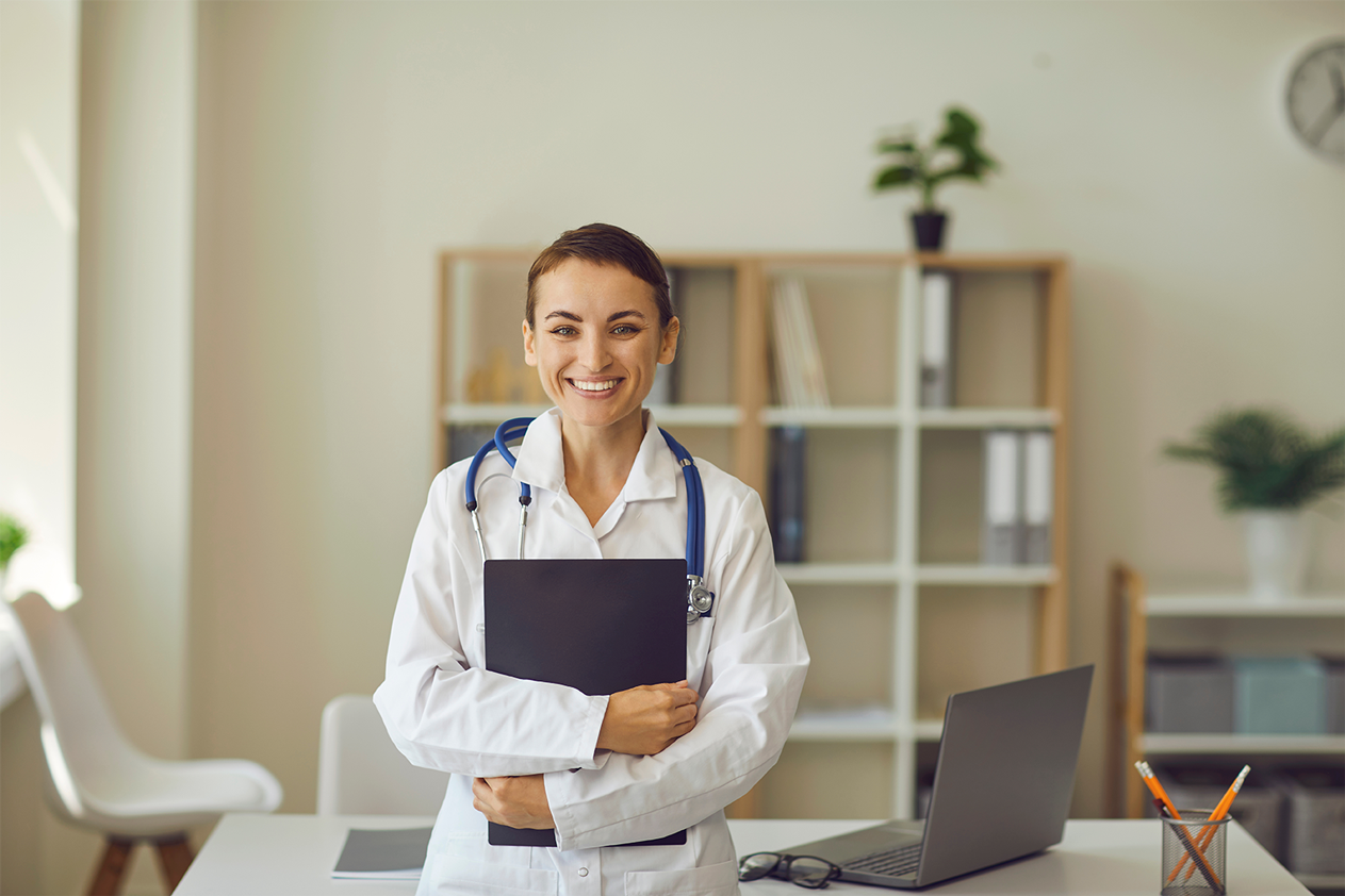 Cuando el profesional de la salud ha tomado la decisión de abrir su consultorio, es el comienzo de una actividad gratificante.